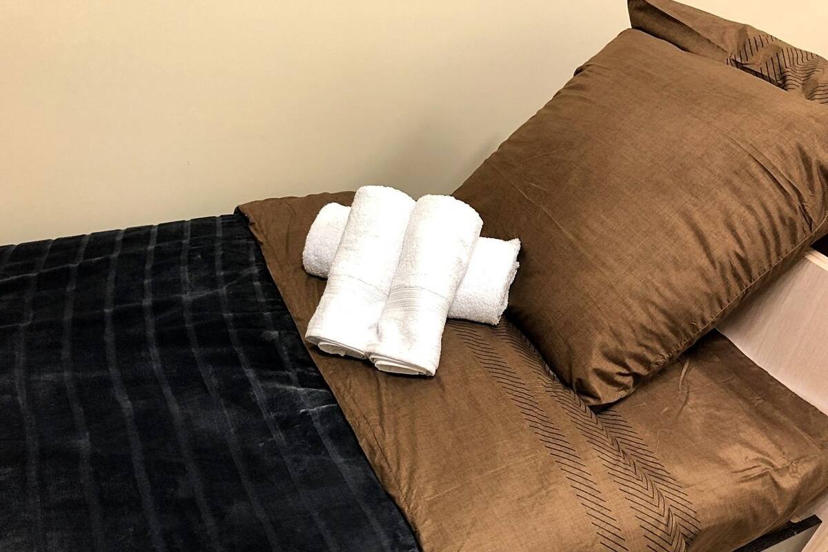 Quarto duplo econômico | 1 quarto, cortinas blackout, Wi-Fi de cortesia, roupa de cama