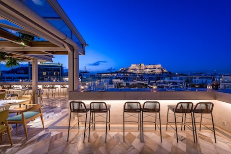 Niche Hotel Athens - Image 2
