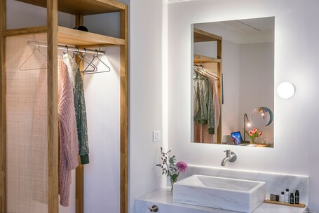 Niche Hotel Athens - Image 25