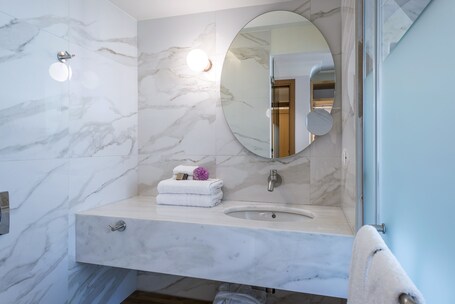 Niche Hotel Athens - Image 75
