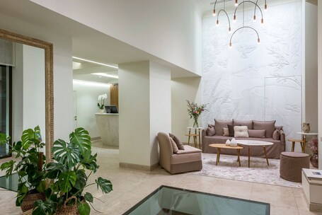 Niche Hotel Athens - Image 18