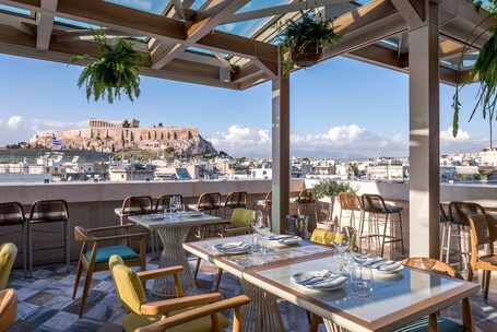 Niche Hotel Athens - Image 35