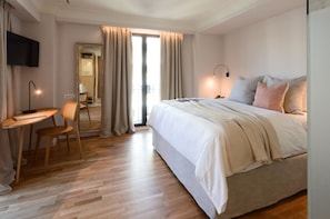 niche Acropolis View Room