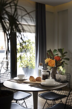 Senior Apartment, 2 Bedrooms, Terrace | Living area | Smart TV - GALATA M84  (Istanbul)