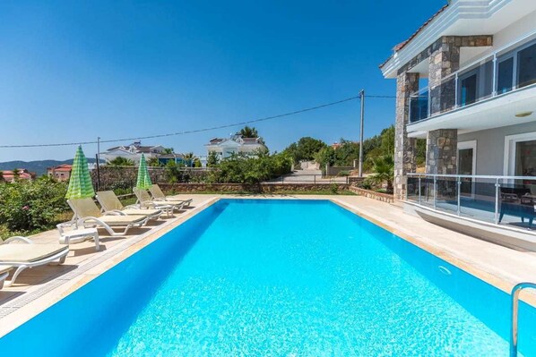 Pool - Villa Rena 4 by Dream of Holiday (Istanbul)