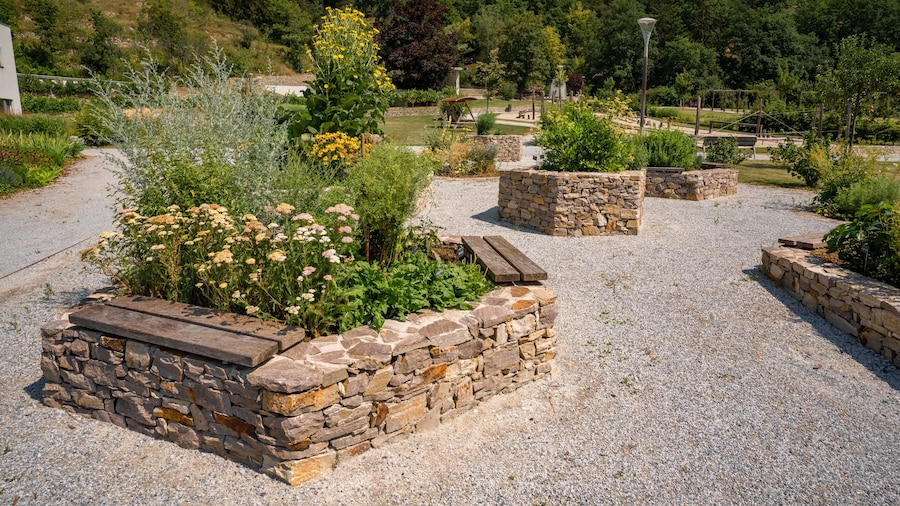 NUHR Medical - Hotel & Restaurant