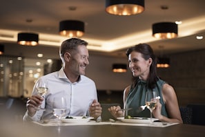 Restaurant - NUHR Medical - Hotel & Restaurant (Senftenberg)