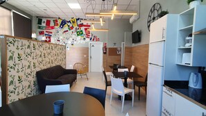 Lobby sitting area - Albergue Turistico la Credencial - Hostel (Santiago de Compostela)