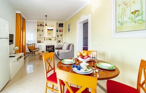 Interior - Amazing home in Velez - Malaga (Velez - Malaga)