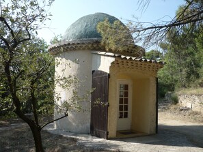Exterior - home drome (Piégon)