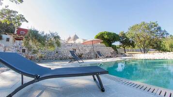 Außenpool (je nach Saison geöffnet)