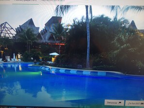 Utomhuspool