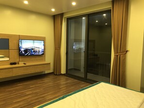 Interior - Blue Ocean (Ha Long)