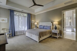 5 dormitorios, tabla de planchar con plancha, wifi gratis y ropa de cama