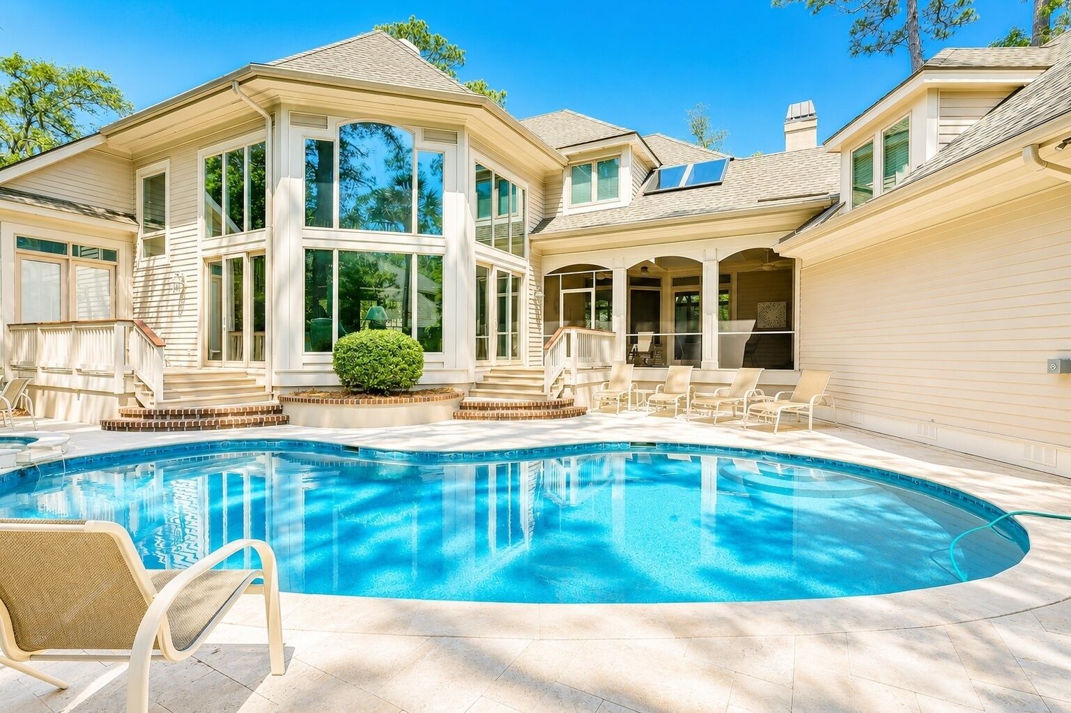 Beheizter Pool