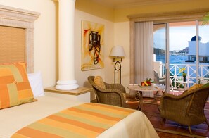 1 bedroom, in-room safe, internet, bed sheets