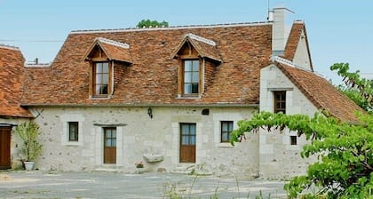 Gßte de charme du XVIIIe avec jardin, proche des chùteaux et vignobles de Touraine, équipements inclus