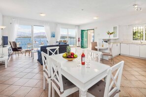 Villa (3 Bedrooms) | Innenbereich