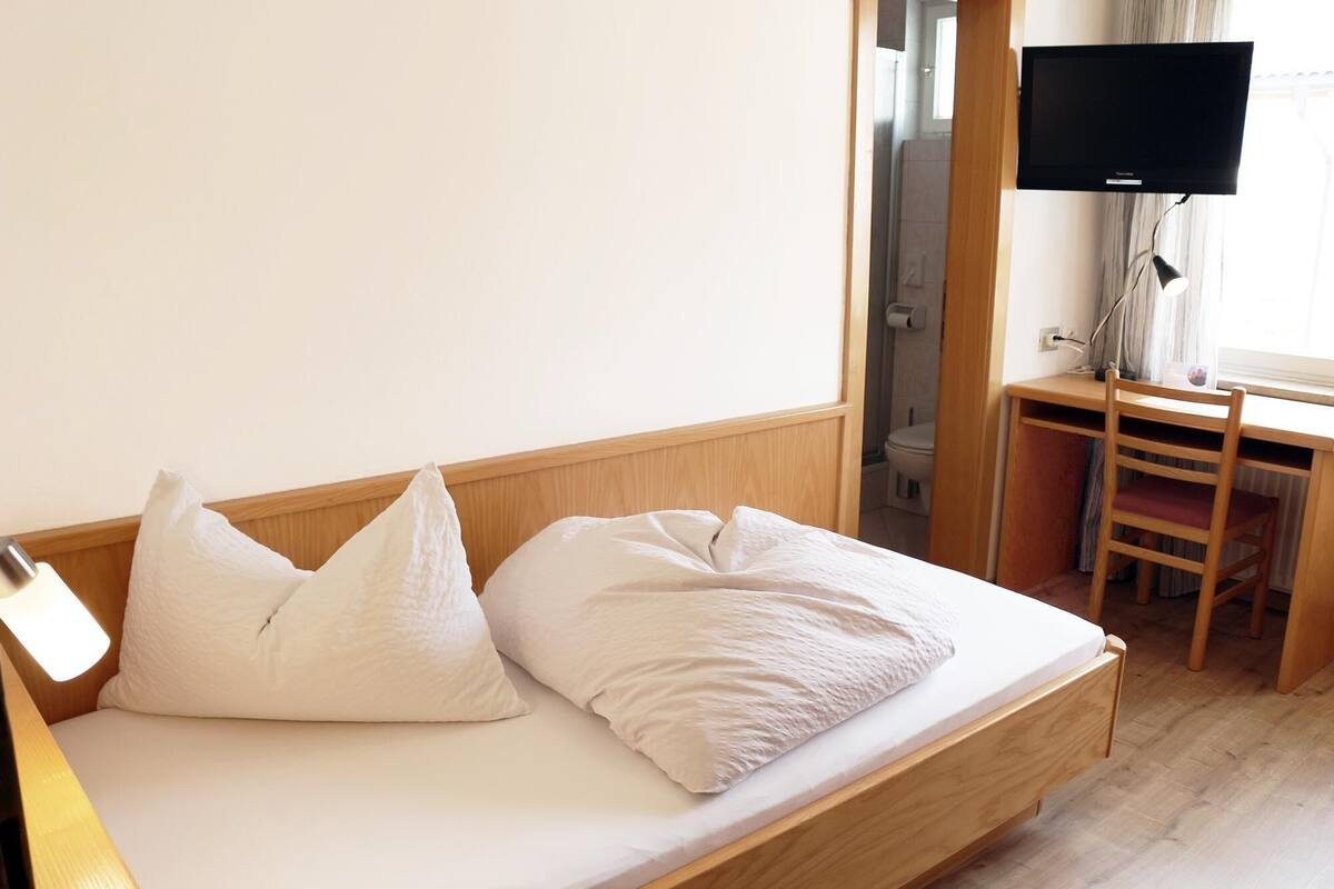 Kamar Single Ekonomi | Area keluarga