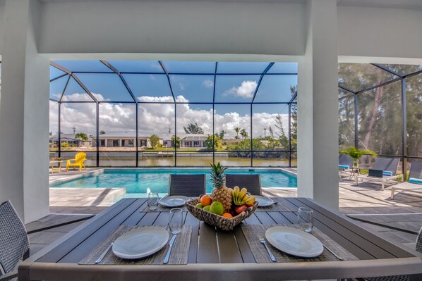 Outdoor pool, a heated pool