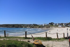 Beach nearby - 100m from the beach Loc'h, vacation home near the Pointe du Raz (Primelin)