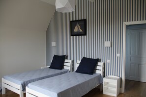 3 chambres, fer et planche Ă repasser, lit parapluie, Wi-Fi gratuit