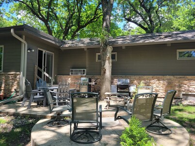 Your Family Vacation Starts Here, Less than a Mile from Arnold's Park!