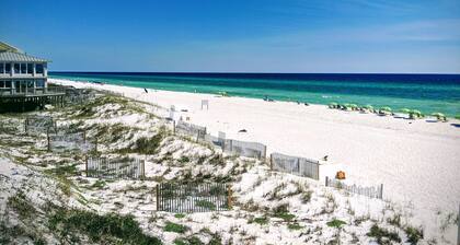 Hidden Dunes First Floor Cottage Steps from the Pool, Rare 1 Bedroom, 2 Bathroom