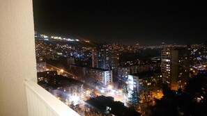 Property grounds - Sol's M2 White Modern Apartments (Tbilisi)