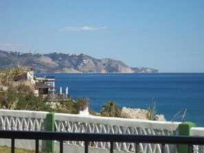 Property grounds - Acapulco Playa (private rental) with 180º sea view  (Nerja)