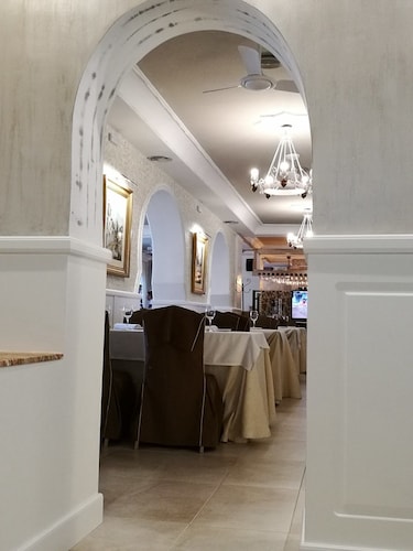 Hotel Restaurante Montserrat