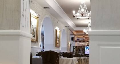 Hotel Restaurante Montserrat