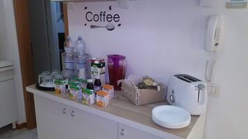 Tägliches inbegriffenes Frühstücksbuffet