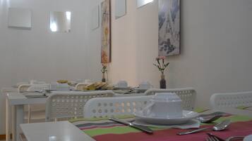 Dagelijks ontbijtbuffet inbegrepen