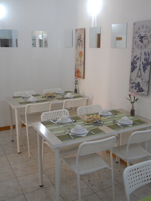 Free daily buffet breakfast  - Bed and Breakfast "CIELO & MARE" Pozzallo (RG)  (CIR 19088008C101573) (Pozzallo)