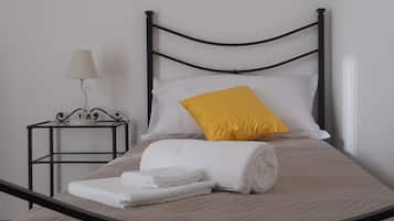 Family Room, City View | 1 bedroom, minibar, in-room safe, desk