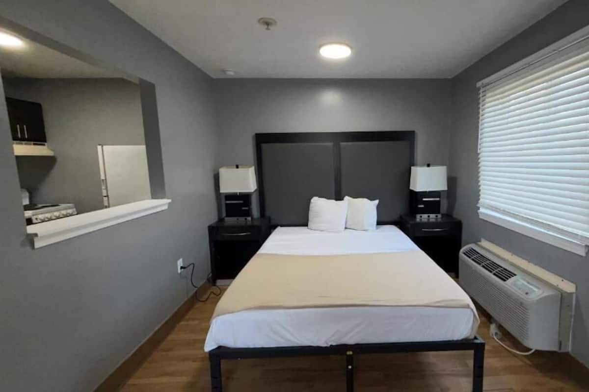 Individually furnished, blackout drapes, free WiFi, bed sheets