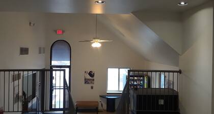 Welcome Suites Hazelwood