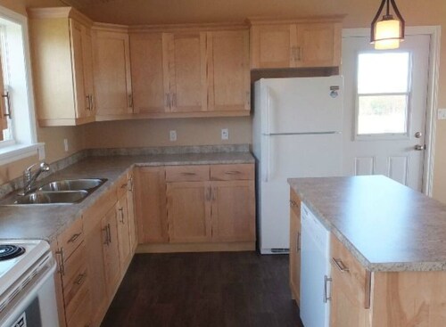 Cozy Cottage Close to Fantastic Beach!