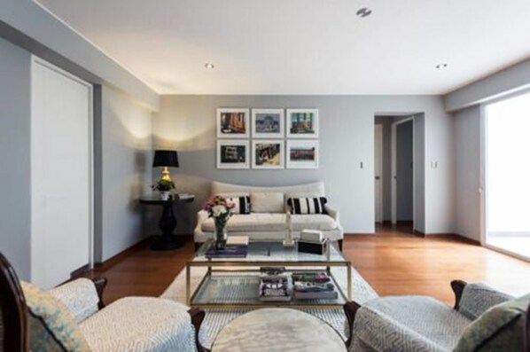 Living room - Apartmen boutique123 (Chorrillos)