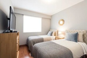 Business Apartment, 1 King Bed | Free WiFi, bed sheets - Apartmen boutique123 (Chorrillos)