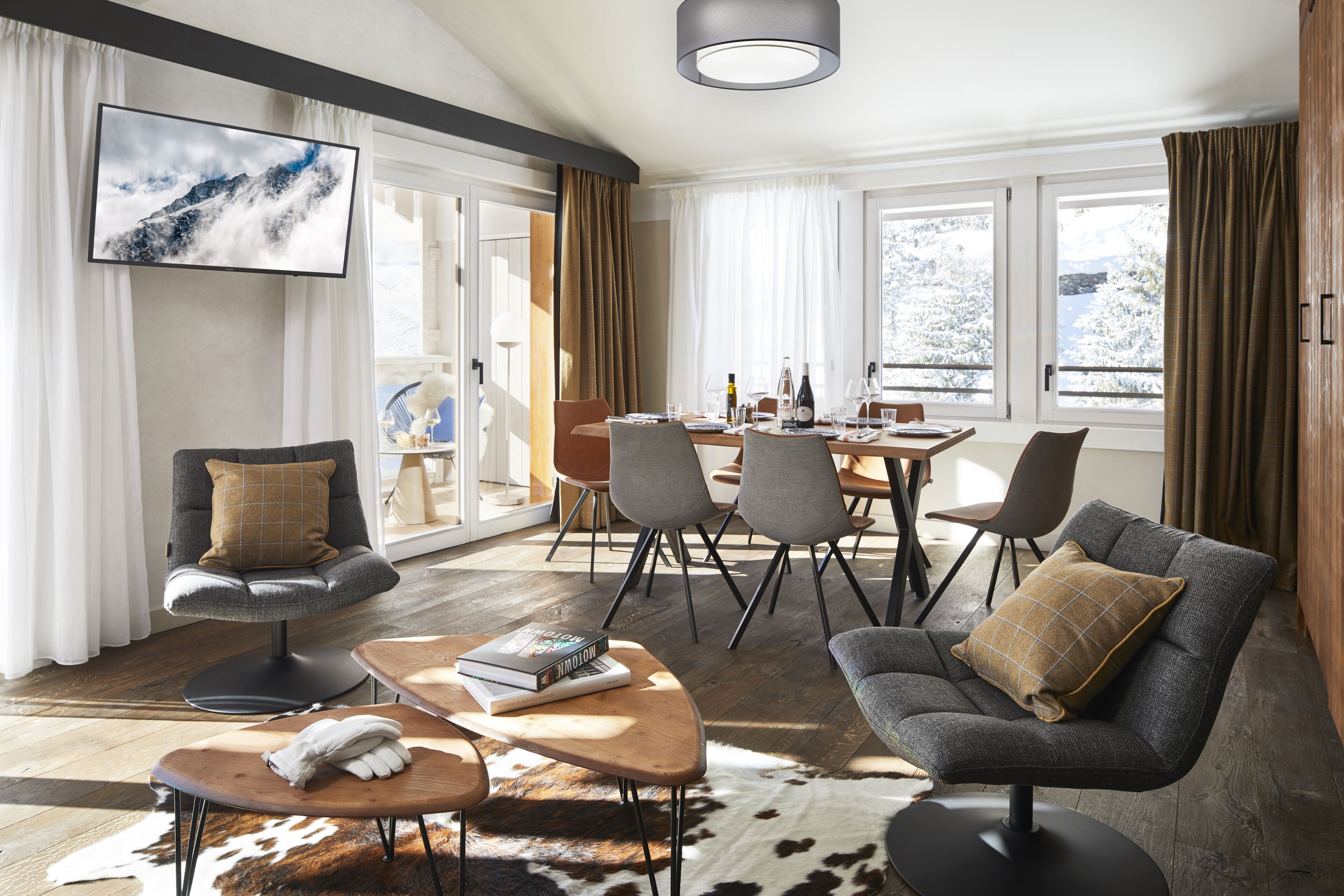 Premium bedding, minibar, in-room safe, individually decorated