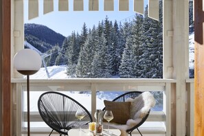 Large Suite | Balcony - Ecrin Blanc Resort Courchevel (Courchevel)