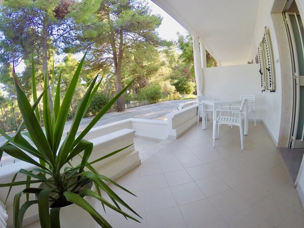 Klassieke studio suite, balkon (Diorite) | Terras