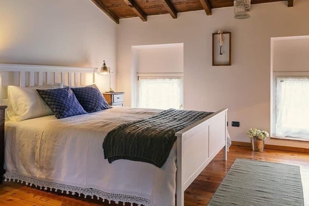 Individually decorated, individually furnished, free WiFi