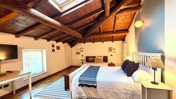 Decoración personalizada, muebles diferentes y wifi gratis