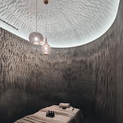 Couples treatment rooms, body treatments, deep-tissue massages