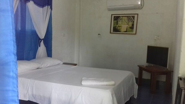 Blackout curtains, iron/ironing board, bed sheets