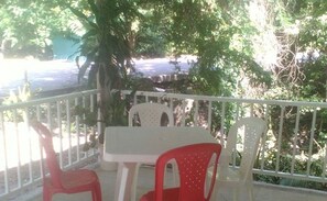Daily local cuisine breakfast (COP 20000 per person)