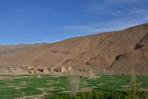 Unclassified image, 3 of 67, button - Hôtel Baddou (Aït Hani)